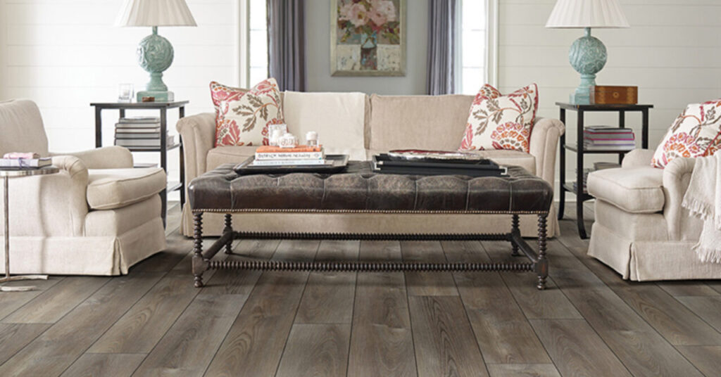 How to Select the Best Vinyl Plank Flooring for Your Home